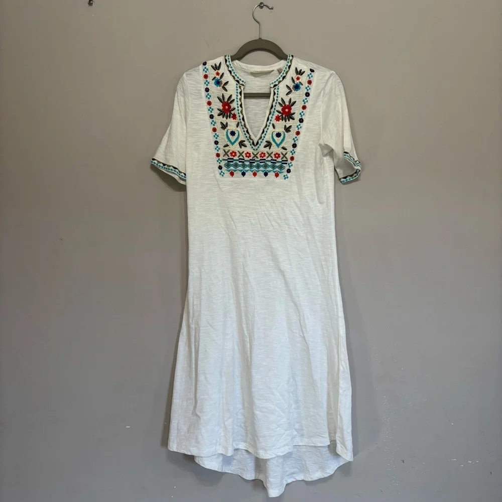 Soft Surroundings
Womens White Maxi Dress Short Sleeve Embroidery T-Shirt
Dress - Picture 1 of 5